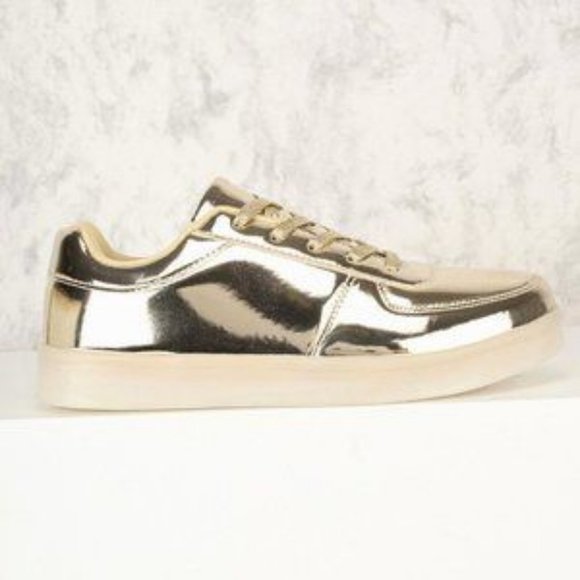 Let's Shine Forever Gold Mirror Metallic Low Top Lace Up Sneaker Flat. Size 7 - Picture 8 of 8